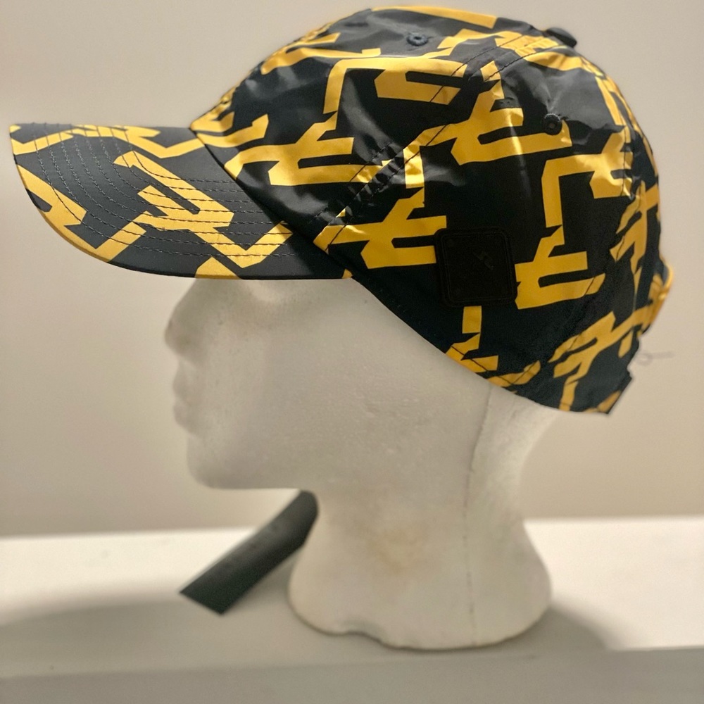 Men’s J. Lindeberg Golf Baseball Cap Navy & Gold NWT
